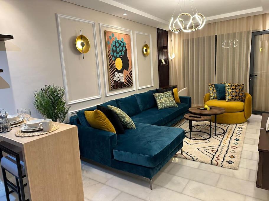 Stylish Lumineux Et Luxueux Au Coeur De Maarif Quartier Palmier Pres De Station Tramway & Bd Abdelmoumen * Casablanca