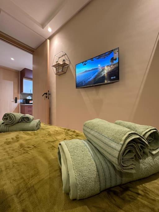 Stylish Lumineux Et Luxueux Au Coeur De Maarif Quartier Palmier Pres De Station Tramway & Bd Abdelmoumen Apartment *