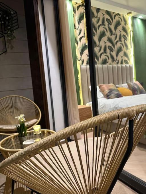 Stylish Lumineux Et Luxueux Au Coeur De Maarif Quartier Palmier Pres De Station Tramway & Bd Abdelmoumen Apartment Casablanca